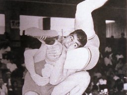 15_Takhti